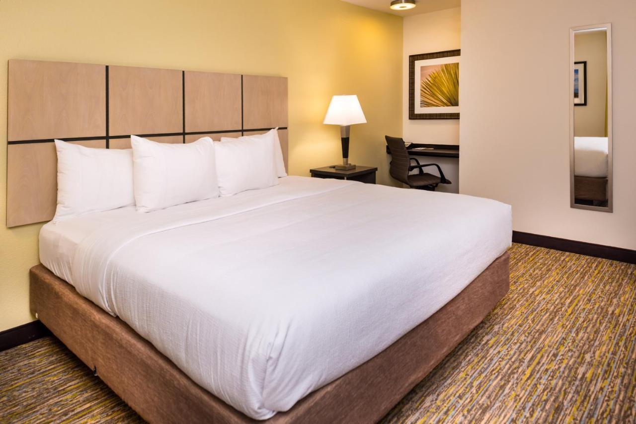 Candlewood Suites Carlsbad, An Ihg Hotel Bagian luar foto